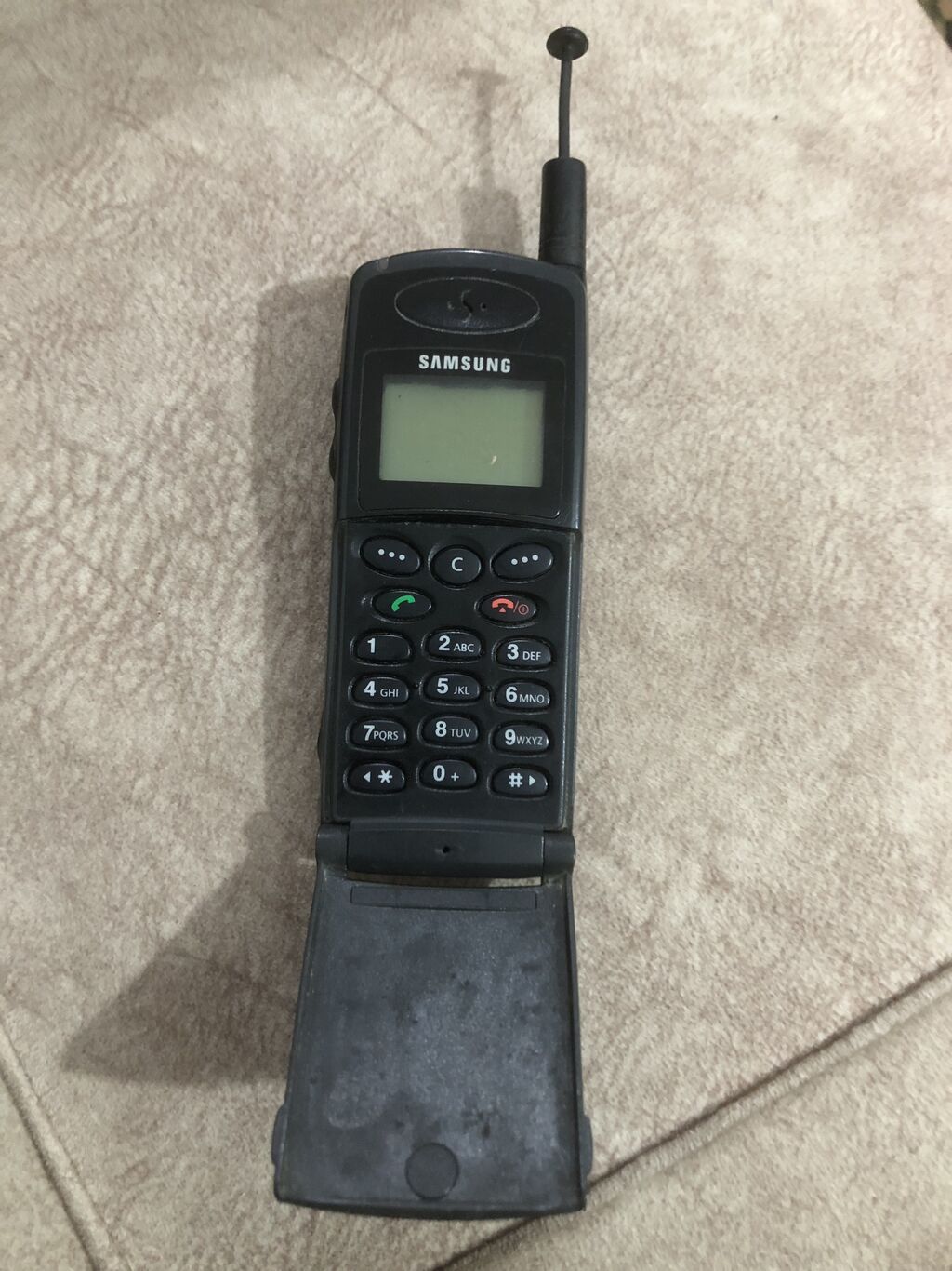 Samsung Z510, 2 GB, rəng - Yaşıl, Düyməli — Samsung, Digah (2)