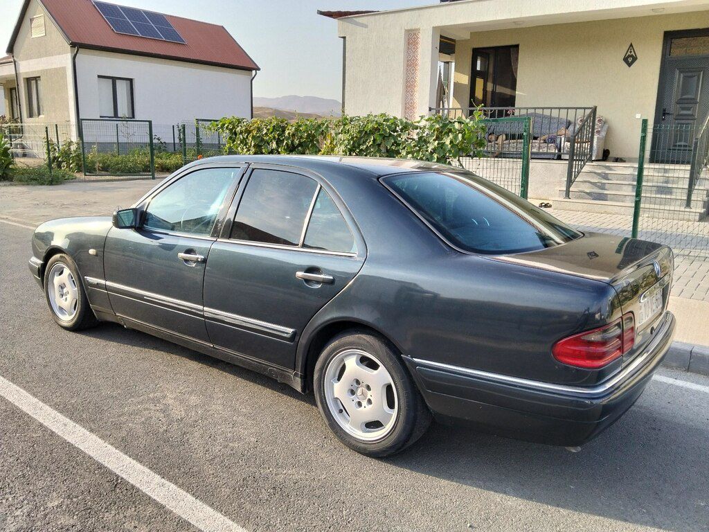 Mercedes E 240, 2.4 L, 1998 il, 417 087 km — Avtomobillər, Cəbrayıl (3)