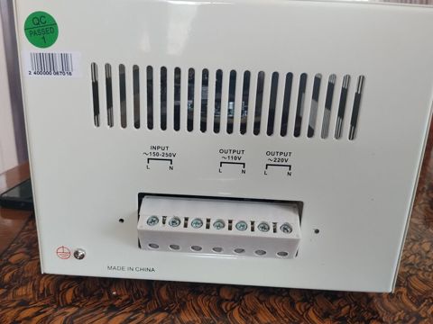 Yeni, Ev üçün, 1 faza, Gərginliy stabilizatoru, 220/110 V — Bakı