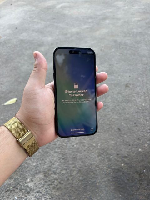 Apple iPhone 15 Black 128GB/6GB — Bakı