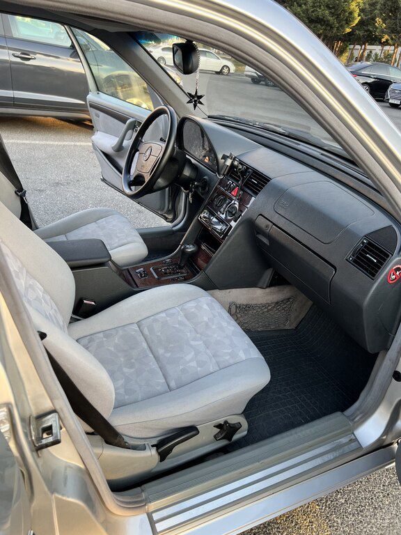 Mercedes C 200, 2.0 L, 1999 il, 350 000 km — Avtomobillər, Bakı (9)