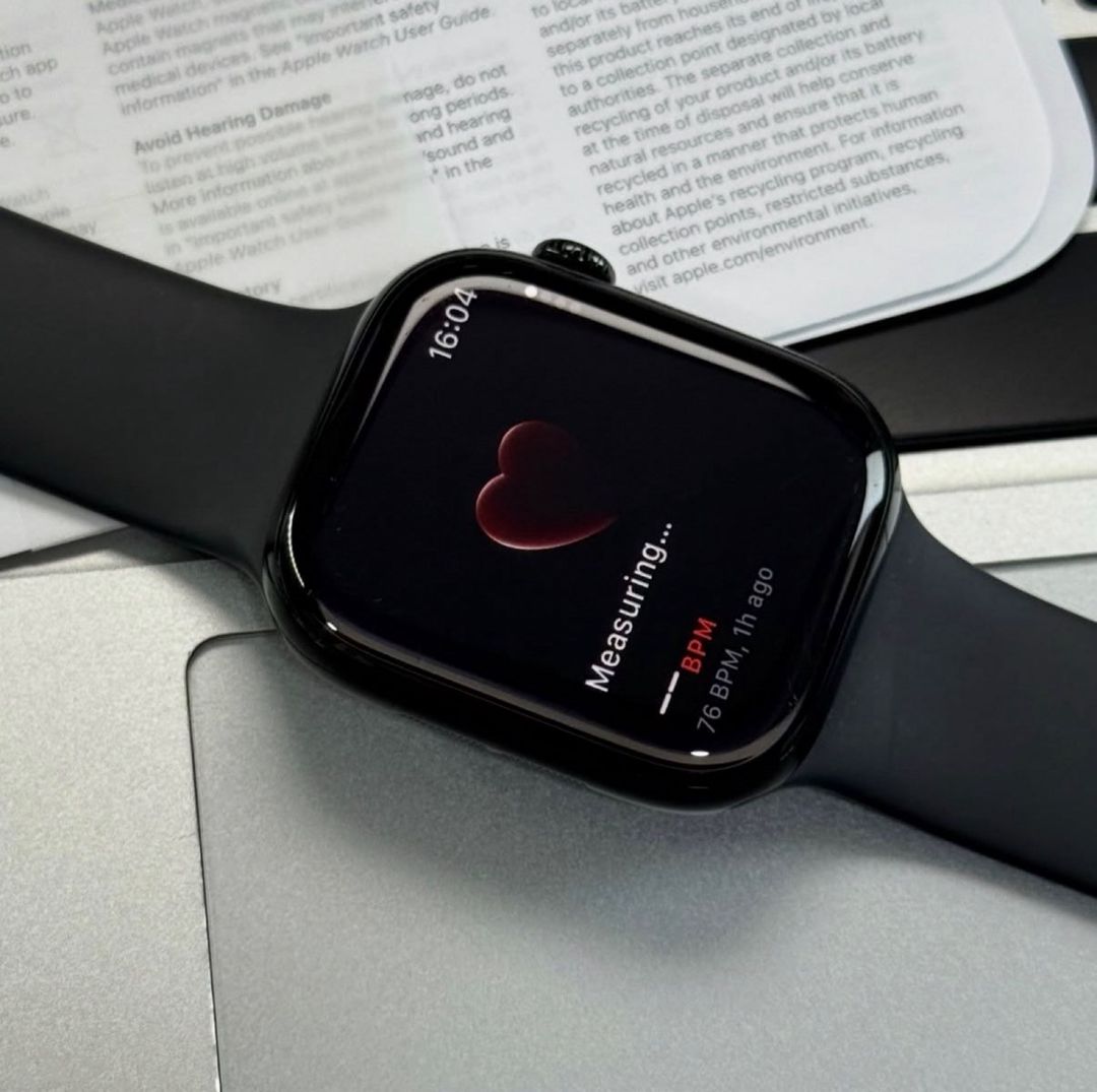 Apple Watch Series 10 Aluminum Jet Black 42mm — Elektronika, Bakı (6)