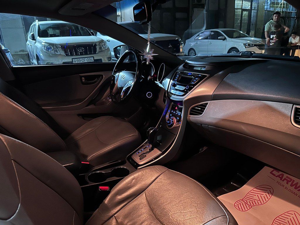 Hyundai Elantra, 1.8 L, 2012 il, 307 200 km — Avtomobillər, Bakı (9)