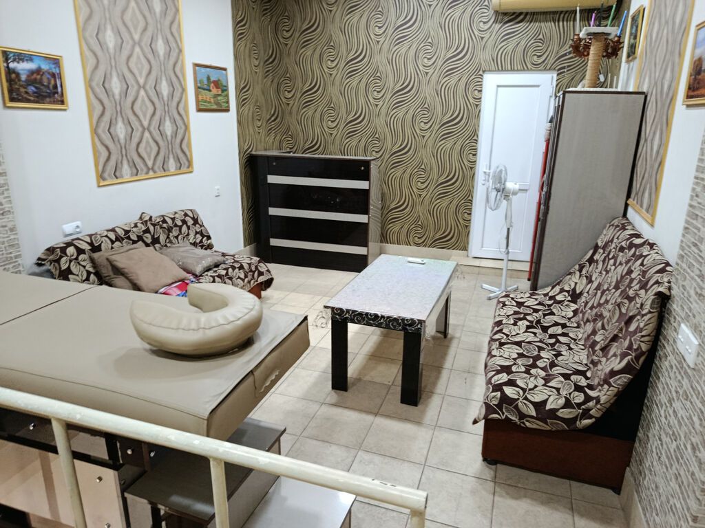 Azərİttifaqın 4 yolunda, sahəsi 40 kvadrat olan, binanın 2-ci — Daşınmaz əmlak, Gəncə (2)