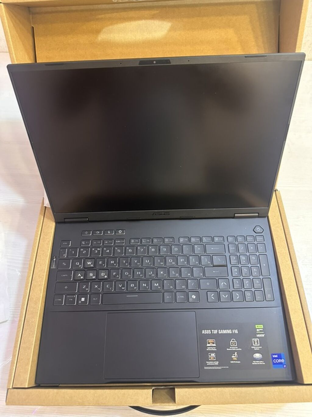 Noutbuk ümumi 2 gün istifadə olunub, klaviaturaya belə əl dəyilməyib — Asus, Bakı (5)