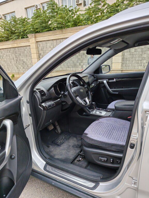 Kia Sorento, 2.0 L, 2009 il, 188 000 km — Avtomobillər, Bakı (10)