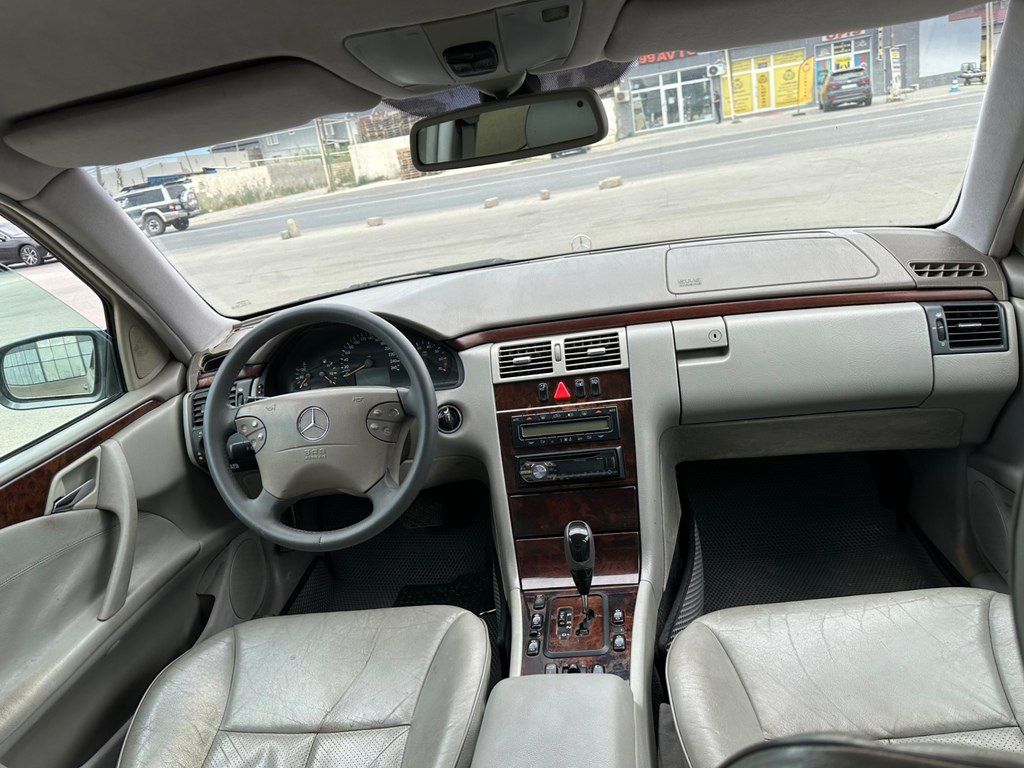 Mercedes E 240, 2.6 L, 2000 il, 294 500 km — Avtomobillər, Bakı (11)