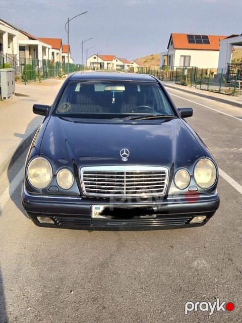Mercedes E 240, 2.4 L, 1998 il, 417 087 km — Cəbrayıl