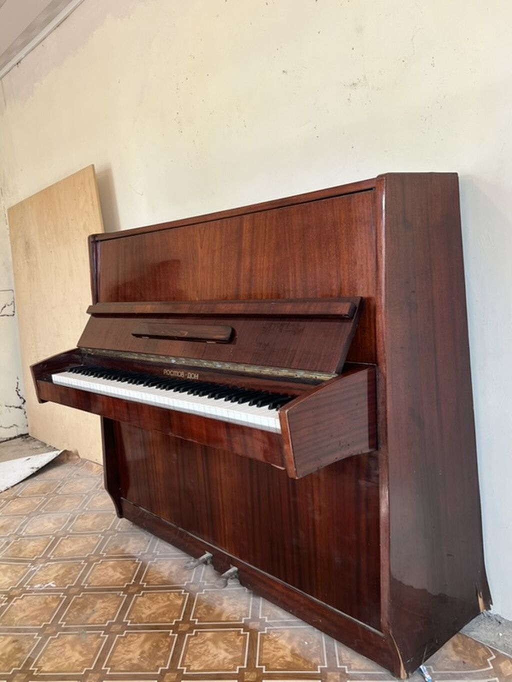 Akustik pianino – “Ростов-на-Дону” (upright) - Korpus: tünd qəhvəyi — Mallar, Digah (3)