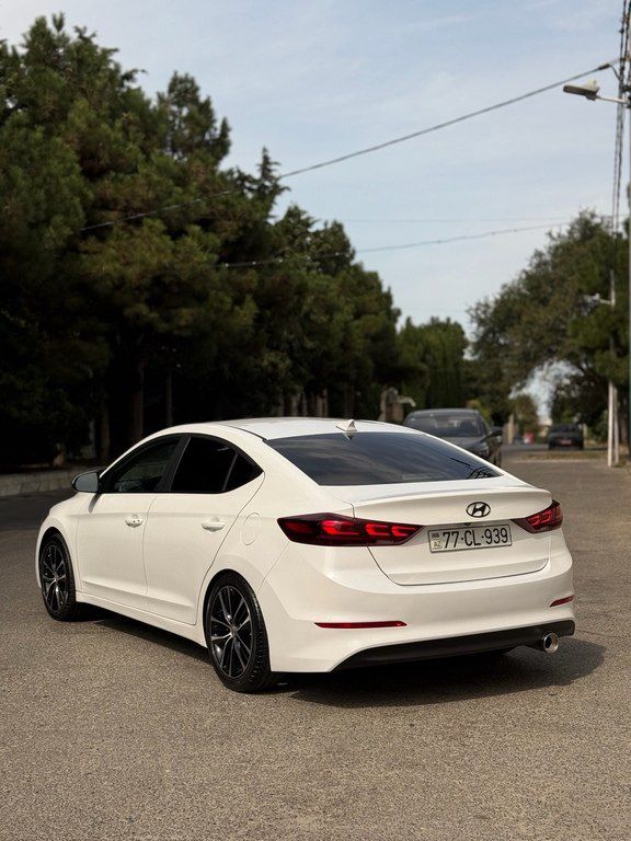Hyundai Elantra, 2.0 L, 2018 il, 168 981 km — Avtomobillər, Bakı (2)