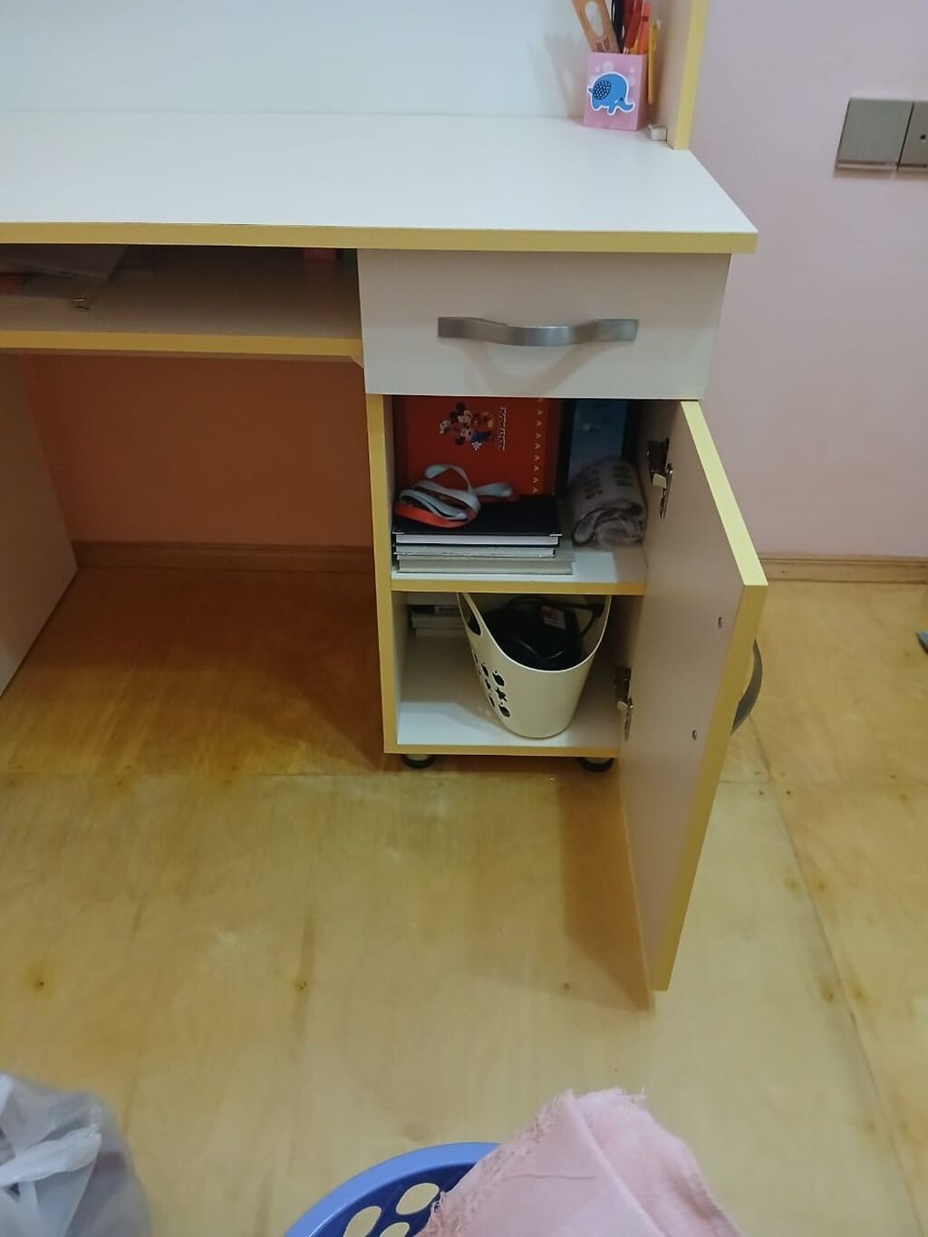 Düz masa, Stulsuz, Polkalı, Siyirməli, MDF — Mebel, Xırdalan (2)
