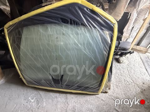 Tesla model 3/Y ön alın şüşəsi