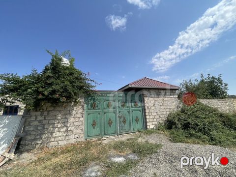 5 otaqlı, 150 kv. m, Yeni təmirli