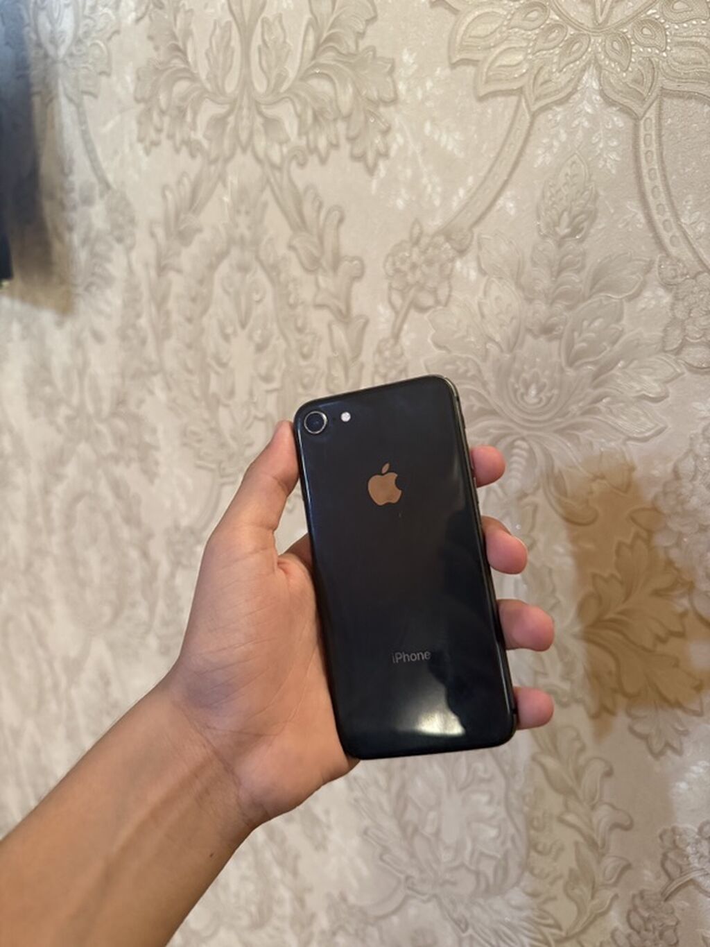 IPhone 8, Qara, Simsiz şarj — Apple iPhone, Digah (3)