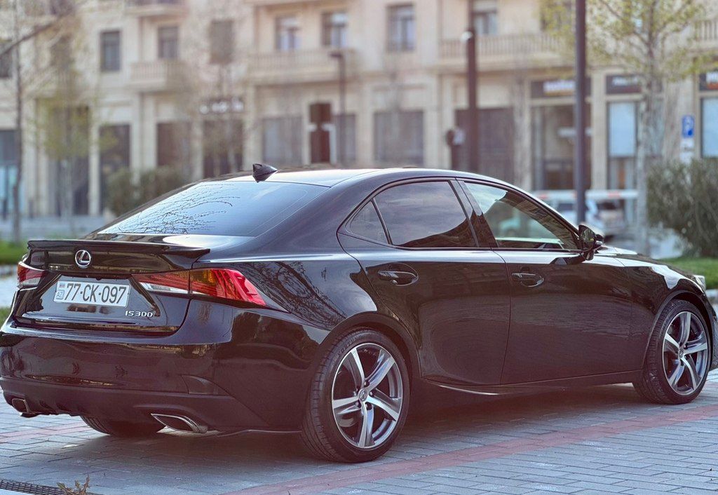 Lexus IS 300, 2.0 L, 2018 il, 125 000 km — Avtomobillər, Bakı (4)