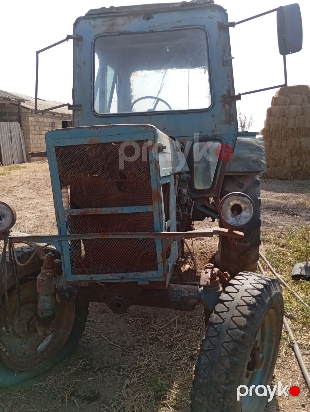 Minsk MTZ-50/52 seriyasından mavi rəngli tək kabinalı traktor — Traktorlar, Biləsuvar (4)