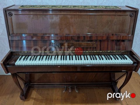 Piano Lirika. Piano əla vəziyyətdədir, təzəlikcə köklənib — Bakı