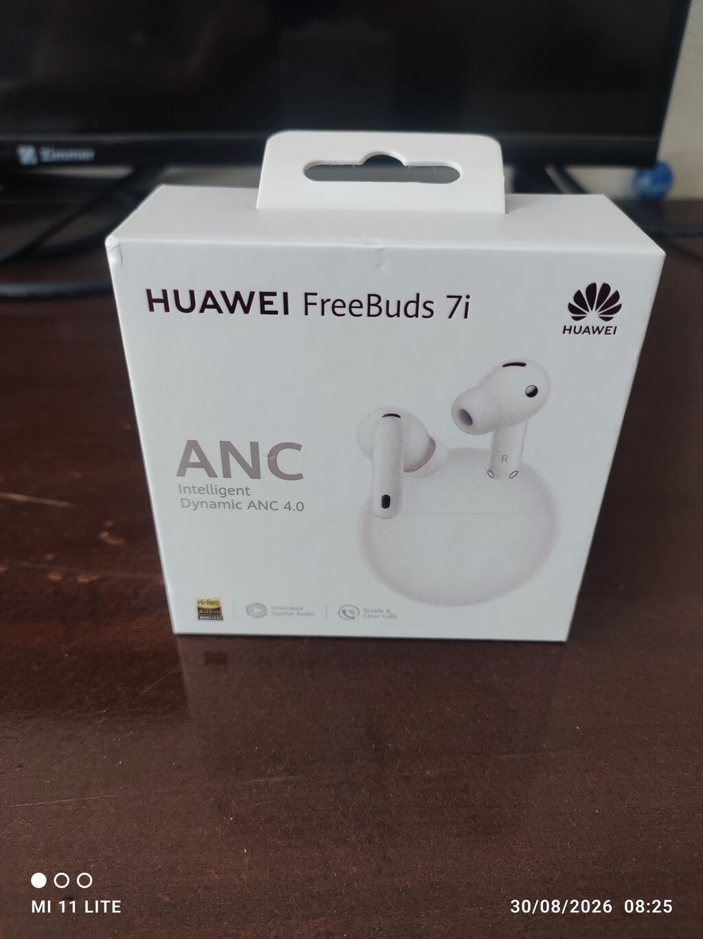 Huawei FreeBuds 7i – ağıllı aktiv səs-küyün ləğvi (Intelligent Dynamic — Qulaqcıqlar, Bakı