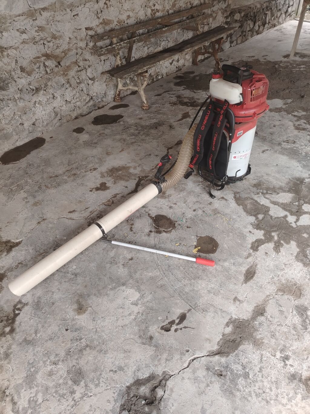 Cifarelli V1200 benzinli çiyin tipli vakuum toplayıcı - Marka/model — Kənd təsərrüfatı avadanlığı, Oğuz