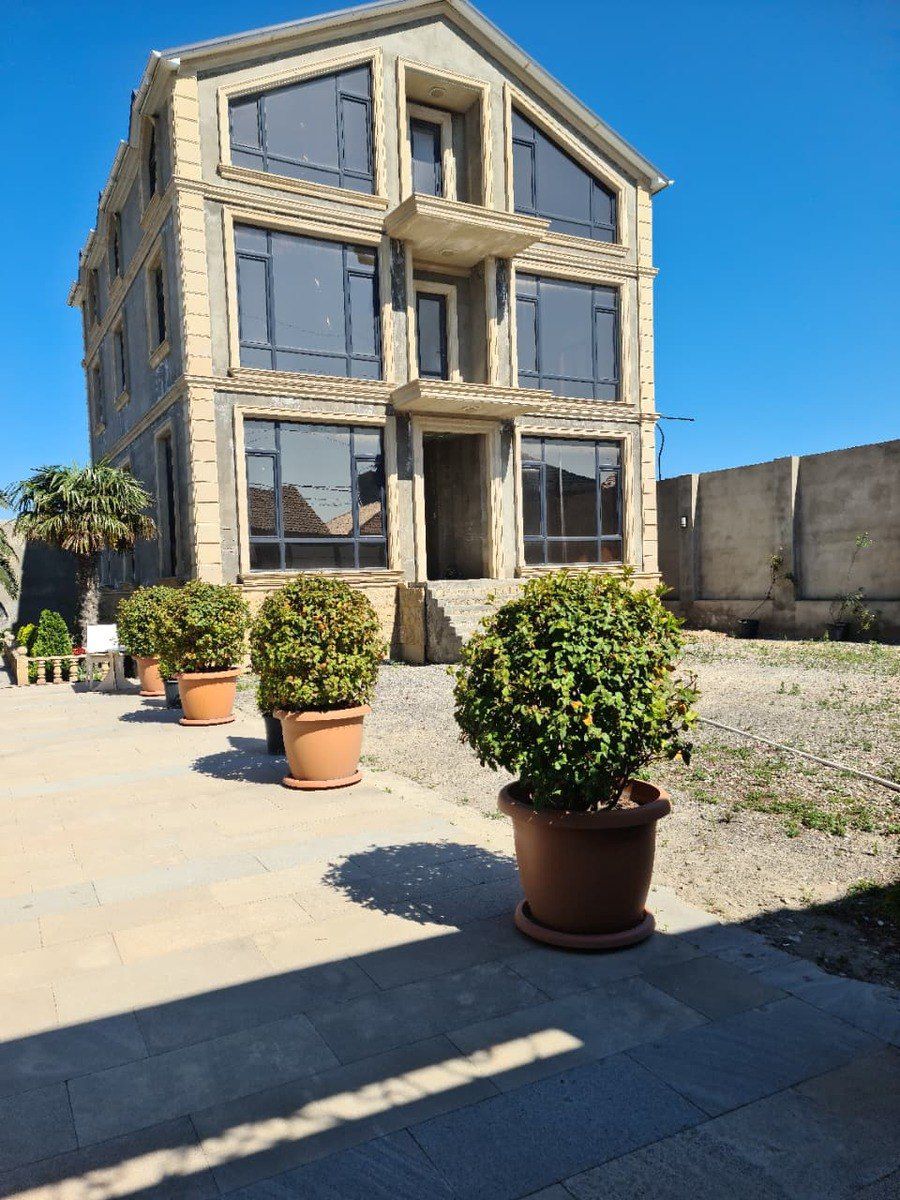 Villa, M. Ə. Rəsulzadə qəs — Ev, villa, Bakı (2)