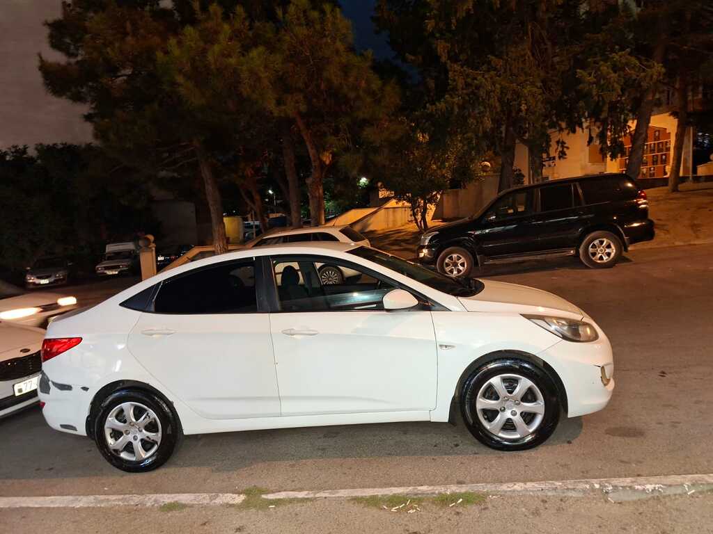 Hyundai Accent, 1.4 L, 2012 il, 220 015 km — Avtomobillər, Bakı (5)