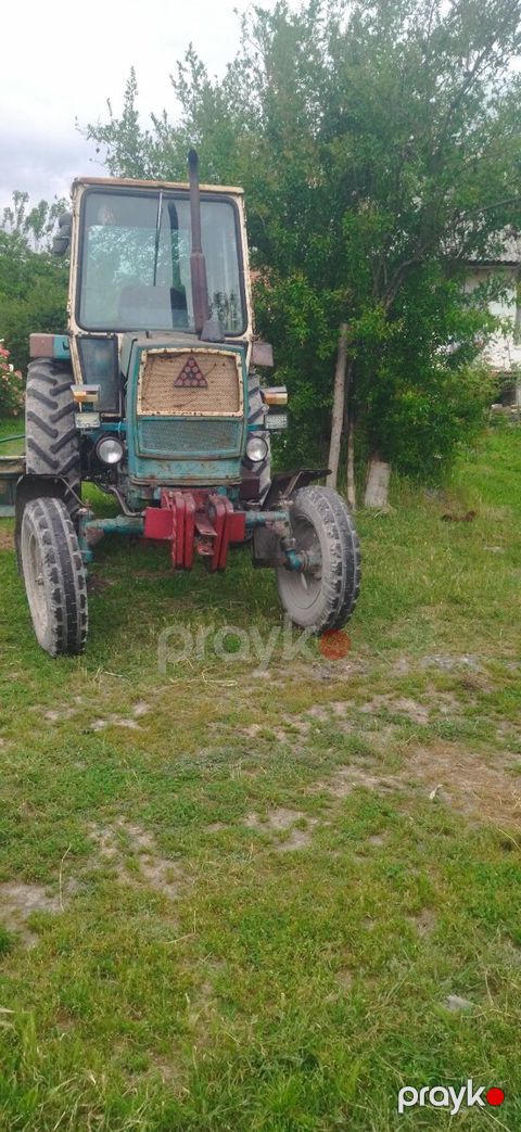 Traktor Belarus, 1989 il — Şəki