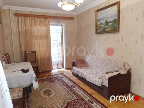 2-otaqlı mənzil kirayə verilir, 7-ci mkr. qəs., 50 m²