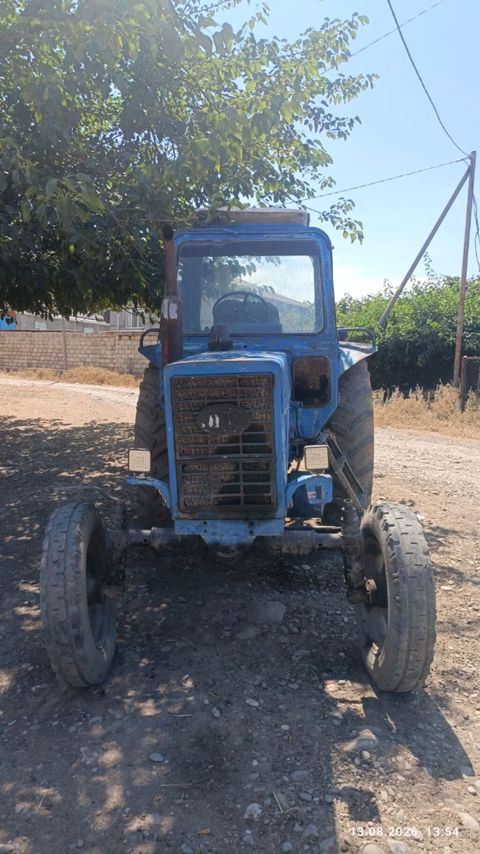 Traktor Belarus (MTZ) 80, 1990 il, 80 at gücü, motor 9 l, İşlənmiş — Qusar