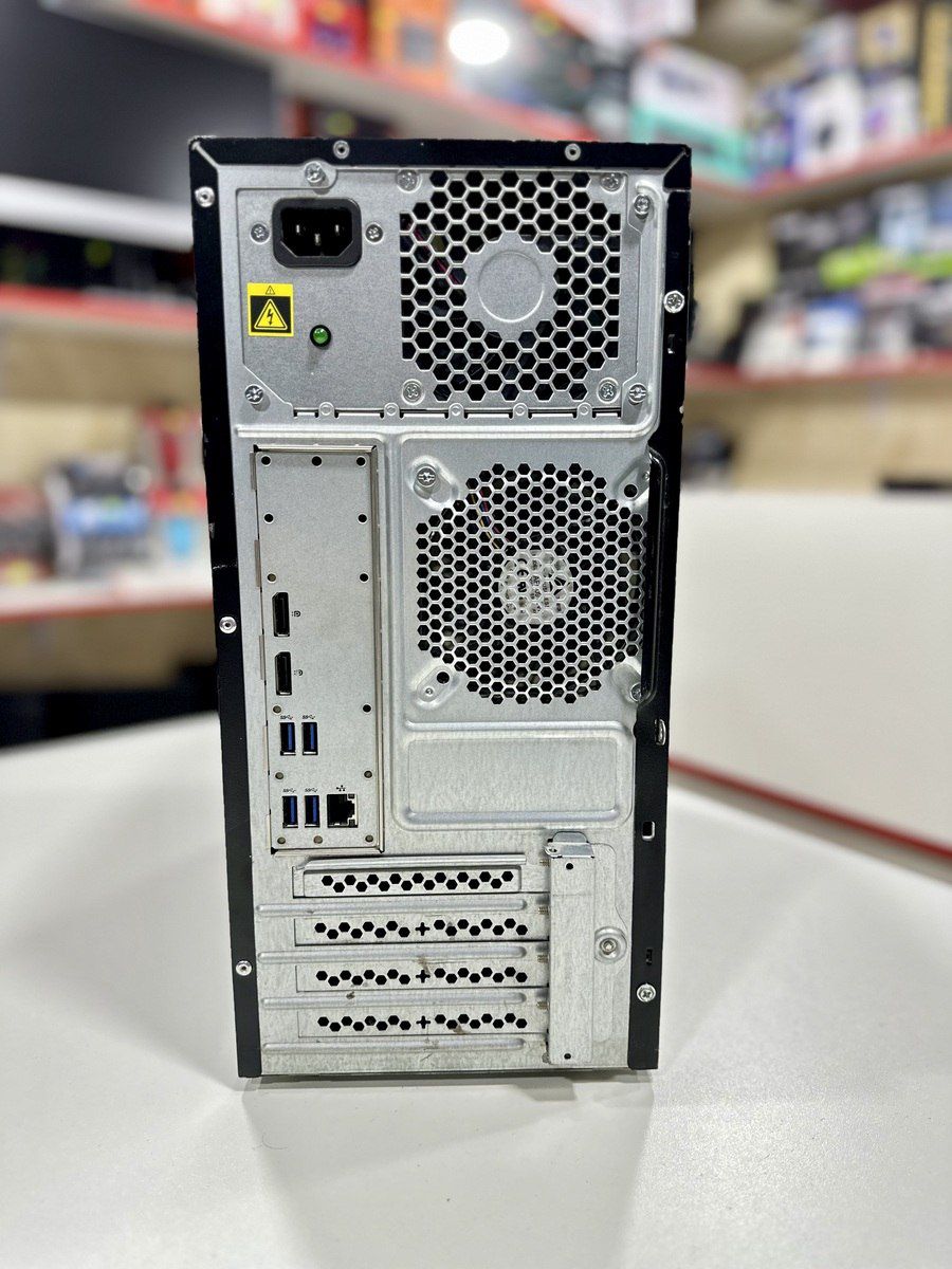HP ProLiant ML10 Gen9 Server Xeon E3-1225 v5 8GB RAM 240GB SSD — Masaüstü kompüterlər, Bakı (3)