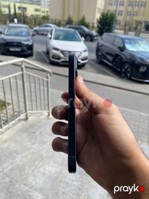 IPhone 13, Midnight, Face ID