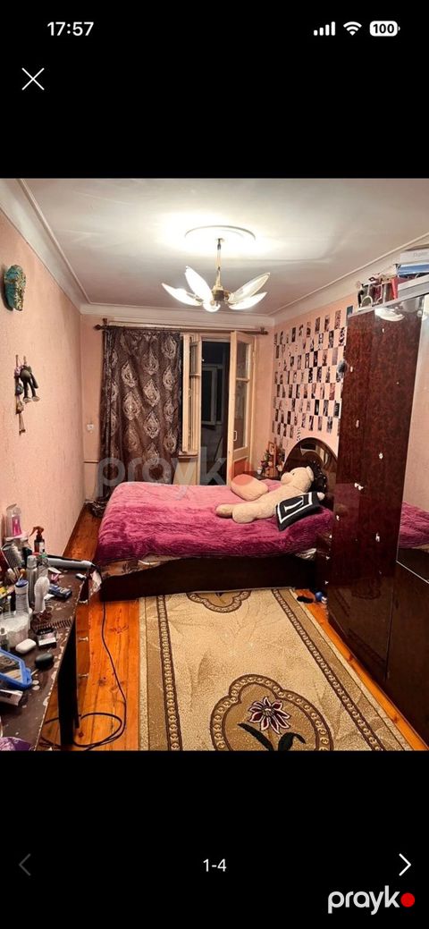 3-otaqlı mənzil kirayə verilir, E. Akademiyası m., 70 m²