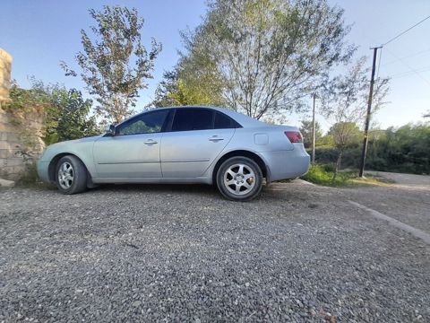 Hyundai Sonata: 2.4 l 2006 il Sedan — Ağcabədi