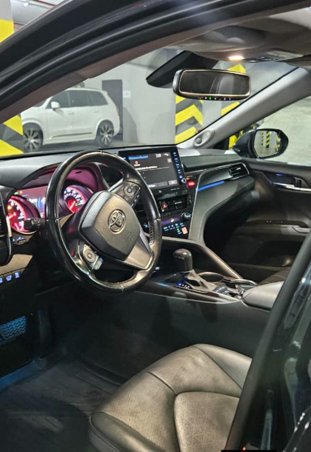 Toyota Camry 2023 vin 2022 tex 2.5 mator benzin bezdetal 89 min km — Avto, Bakı (3)