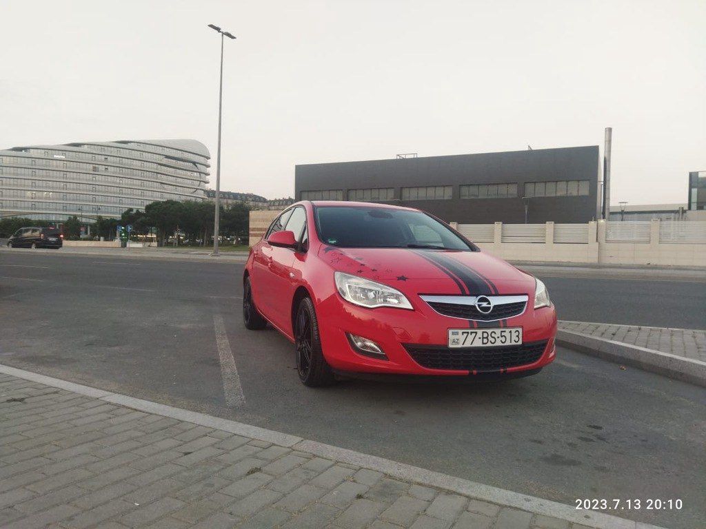 Opel Astra, 1.4 L, 2009 il, 260 000 km — Avtomobillər, Bakı (8)