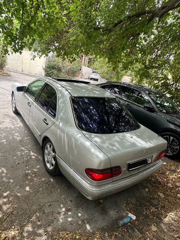 Mercedes E 280, 2.8 L, 1998 il, 33 600 km — Avtomobillər, Bakı (4)