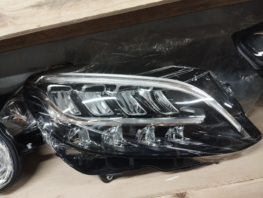 Mercedes-Benz W205 fara statik Led 8 qaşlı — Ehtiyat hissələri və aksesuarlar, Bakı (4)