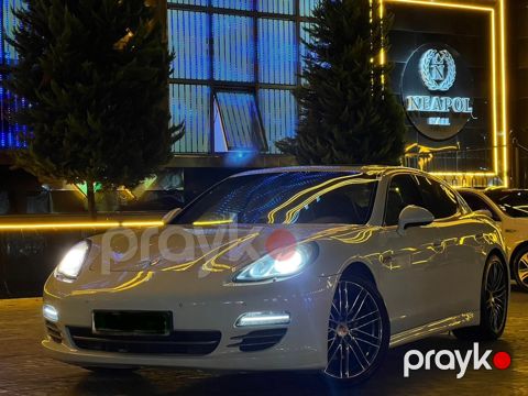 Porsche Panamera 4, 3.6 L, 2011 il, 164 000 km