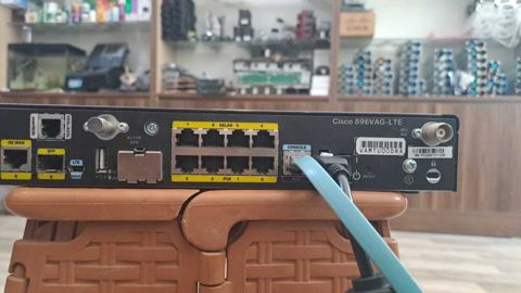 Cisco C896VAG-LTE — Bakı