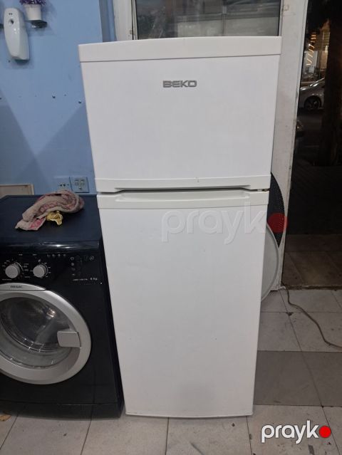 Beko iki qapılı soyuducu - Üst hissədə dondurucu bölmə, alt hissədə — Bakı