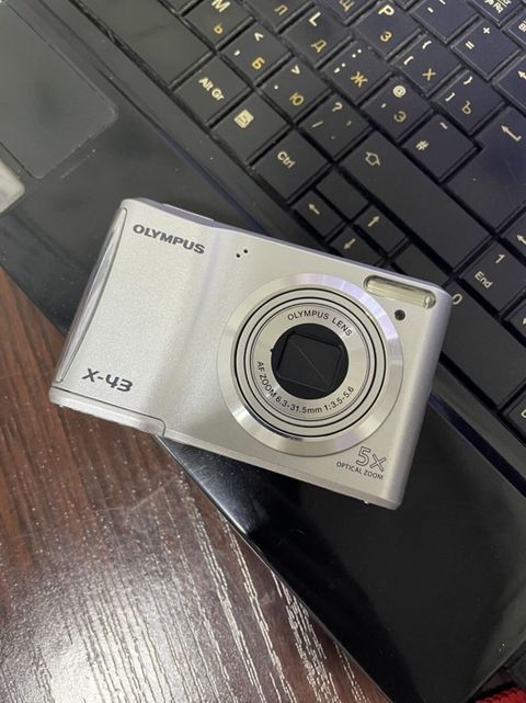 Olympus X-43 kompakt fotoaparat -tam komplekt satılır — Bakı