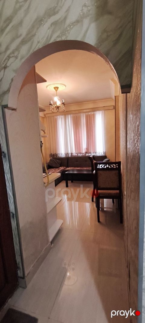 Ev sentyabr 1 boşalır seher saat 10.00. ev xirdalan qənclər səhərciyi