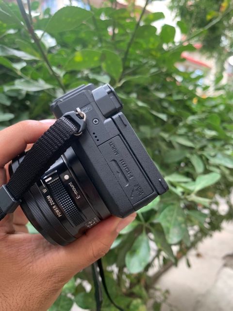 Fotoaparat Sony A6400 — Bakı