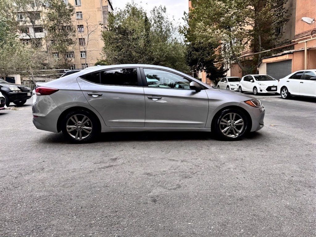 Hyundai Elantra, 2.0 L, 2017 il, 156 000 km — Avtomobillər, Bakı (6)
