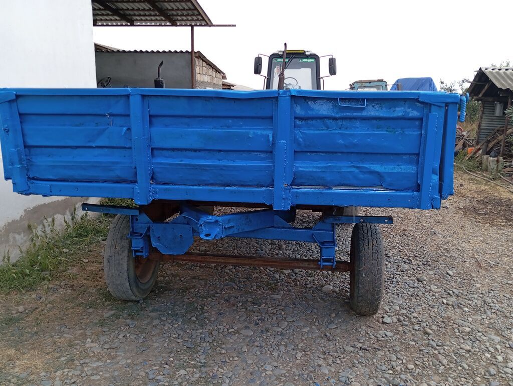 Traktor qoşqusu – 2 oxlu, mavi rəngdə metal bortlu. - Ümumi təyinatlı — Avto, Biləsuvar