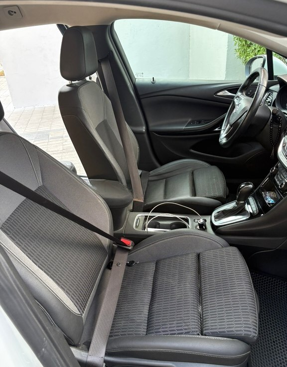 Opel Astra, 2020 il, 189000 km — Avtomobillər (8)