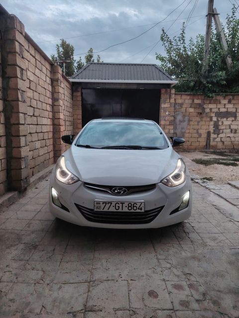 Hyundai Elantra, 2014 il — Şirvan