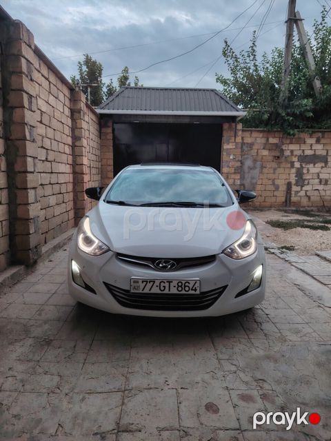 Hyundai Elantra, 2014 il