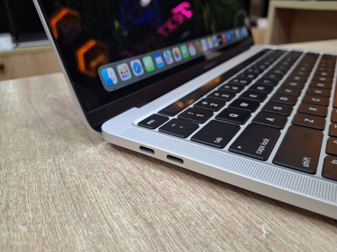 Apple Macbook M2 Pro 8/256 88% pil — Elektronika, Bakı (3)