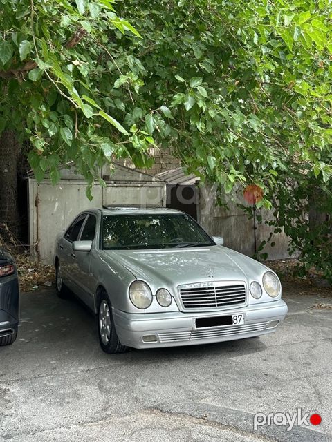 Mercedes E 280, 2.8 L, 1998 il, 33 600 km — Bakı
