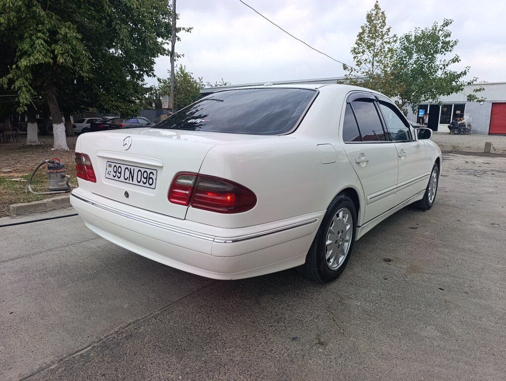 Mercedes E 220, 2.2 L, 2001 il, 235 000 km — Avtomobillər, Masallı (9)